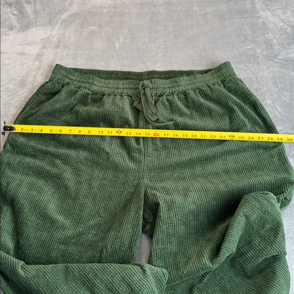 NWOT Lucy & Yak Norris Wide Leg Cotton Corduroy Trousers Green Size 2XL - Picture 12 of 14